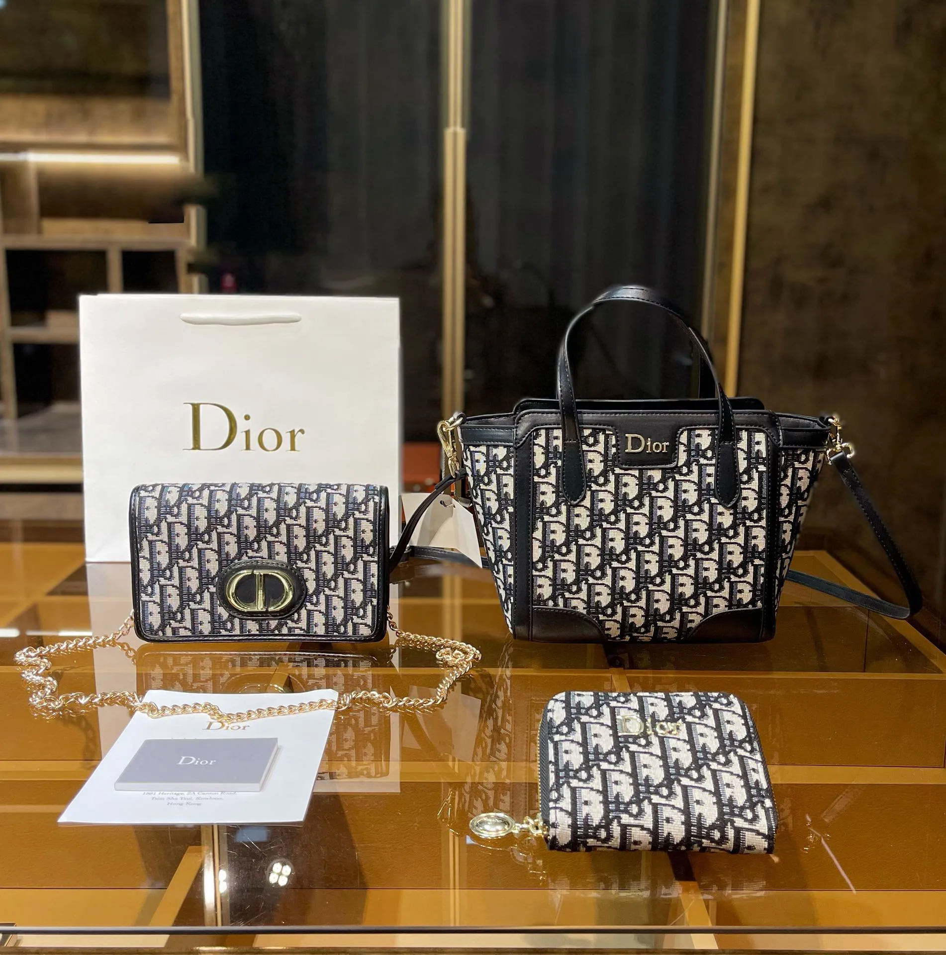 ♪直営店・公式Online♪Dior 30 MONTAIGNE NANO POUCH DHL配送3点セット お得